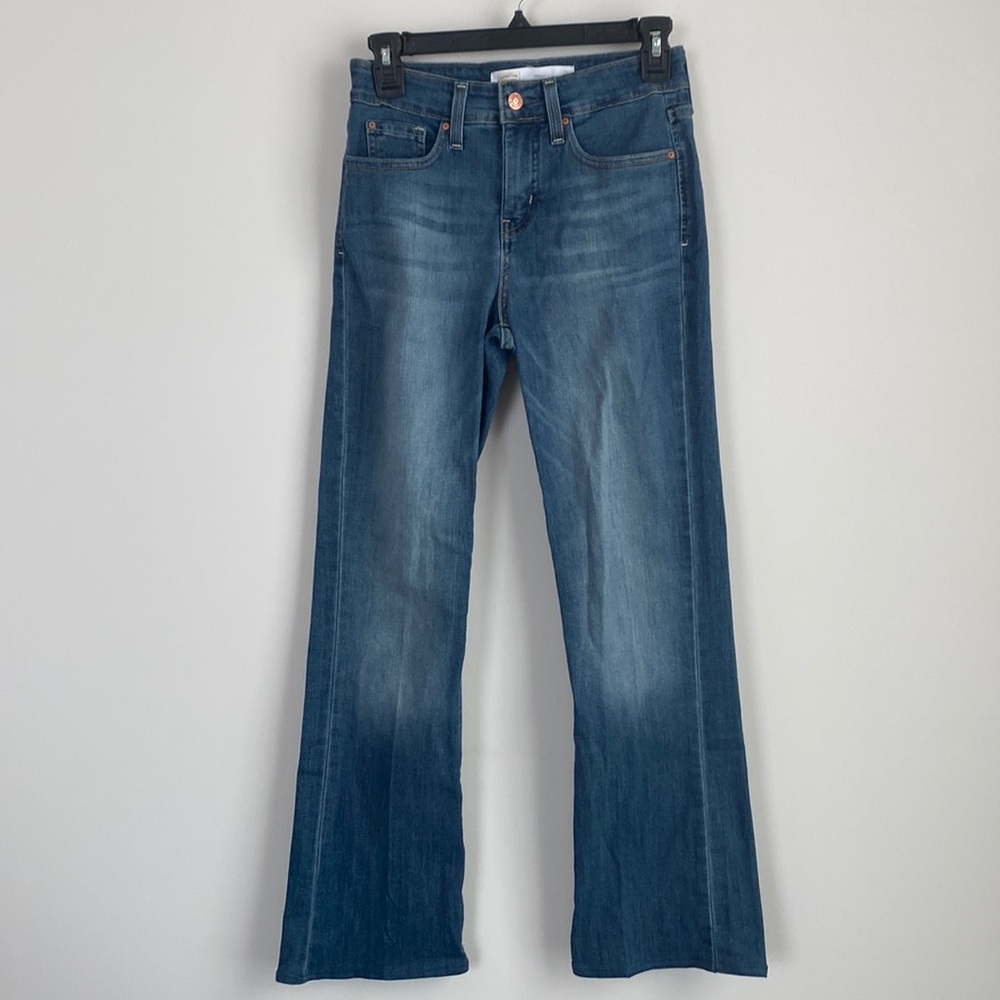 Levi’s Bootcut Totally Shaping Jeans - Picture 1 of 12